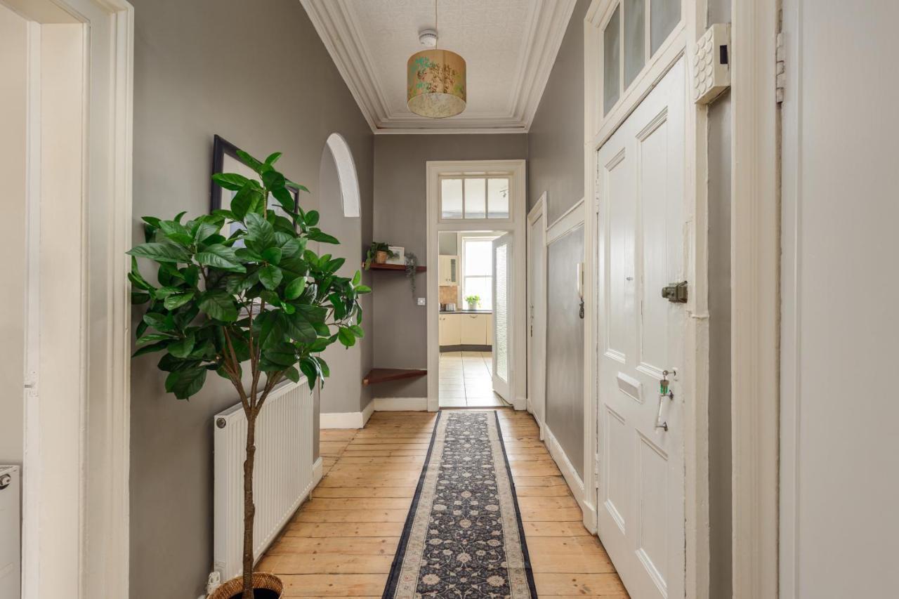 2 Bed Old Town Apartment - Next To Castle EDI Exteriér fotografie